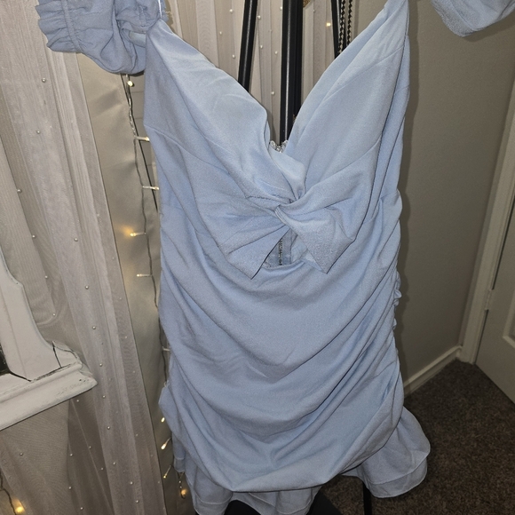 Fashion Nova Light Blue Ruched Mini Dress L NWT - Picture 4 of 4